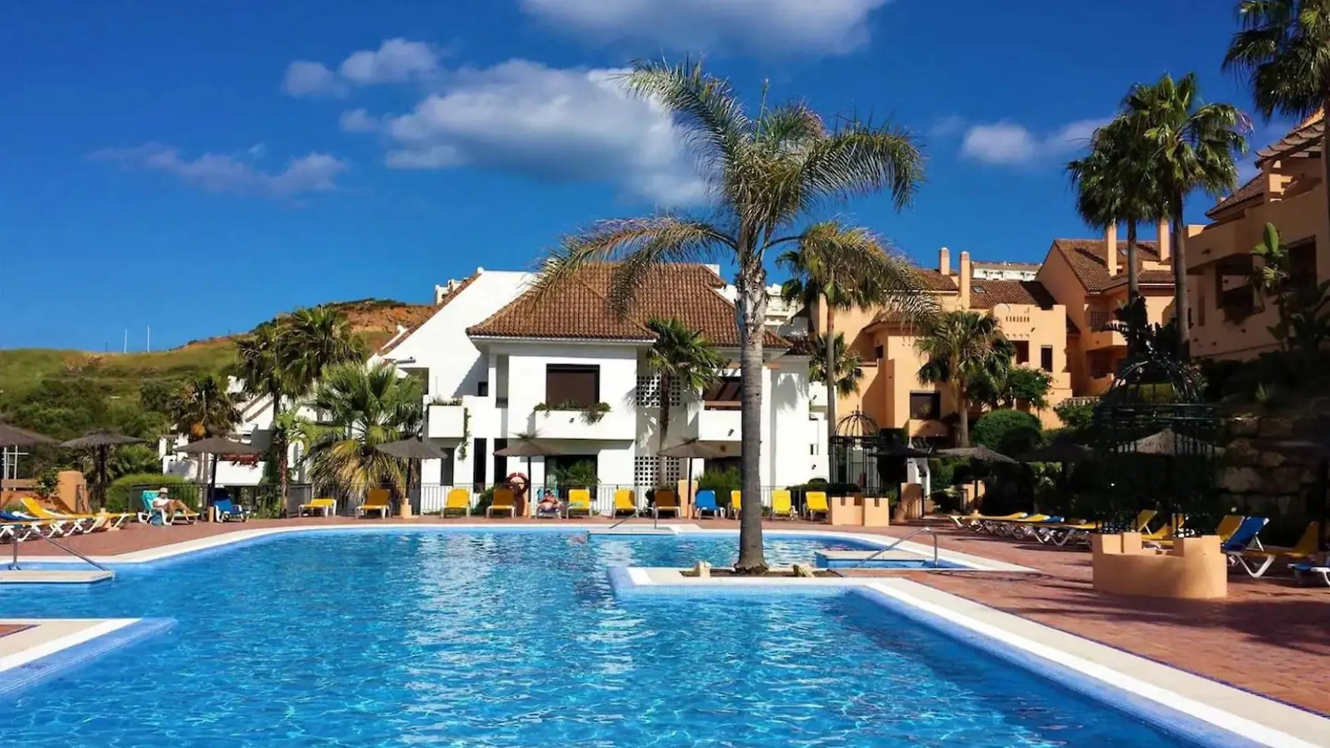 Duquesa Village Getaways Manilva